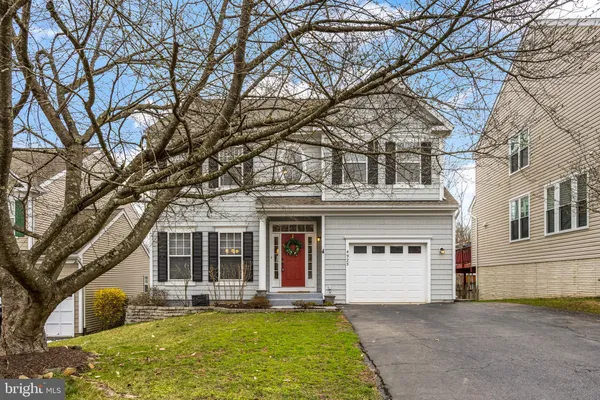 $875,000 | 4925 Breeze Way, Dumfries, VA 22025
