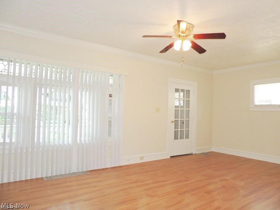3677 Ludgate Road Cleveland, OH 44120 - Photo 4 of 20