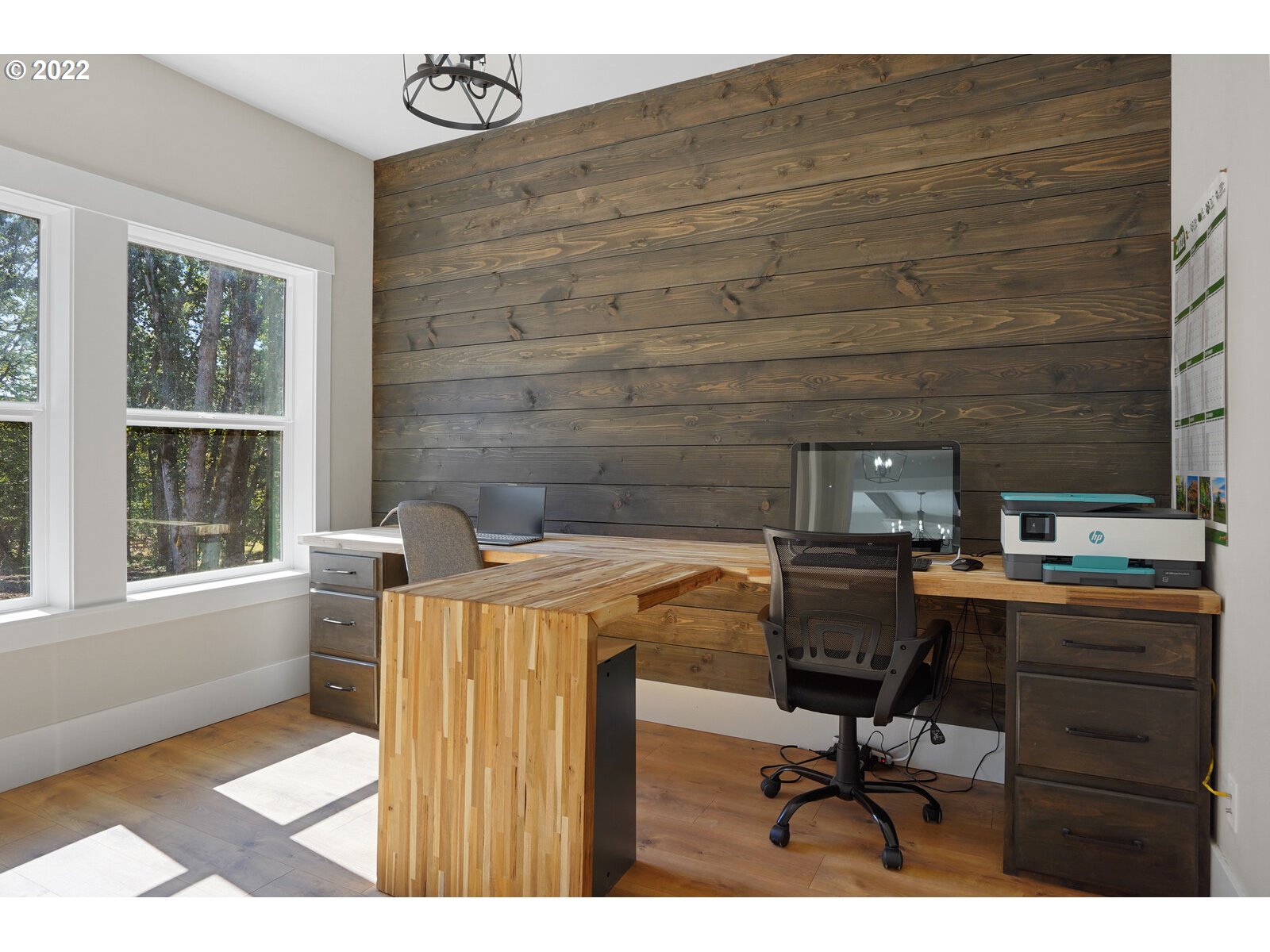 11974 South Mt Hope Road Molalla, OR 97038 - Photo 15 of 30 a view of workspace with a window