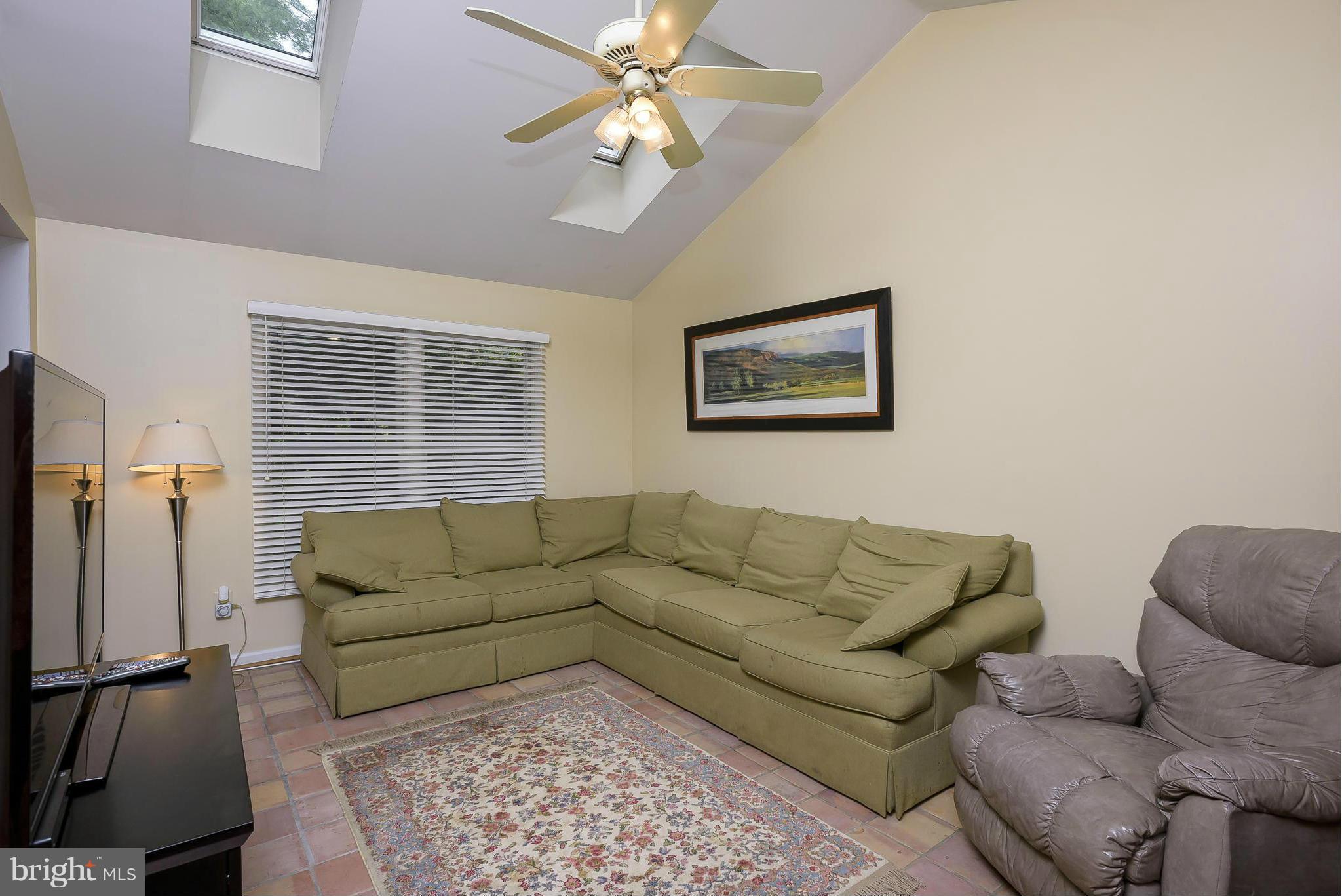301 Pytchley Run Annapolis, MD 21403 - Photo 14 of 30 Family Room