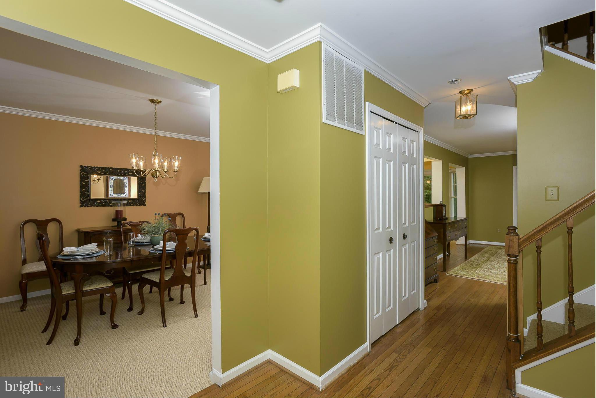 301 Pytchley Run Annapolis, MD 21403 - Photo 5 of 30 Foyer to Dining Room