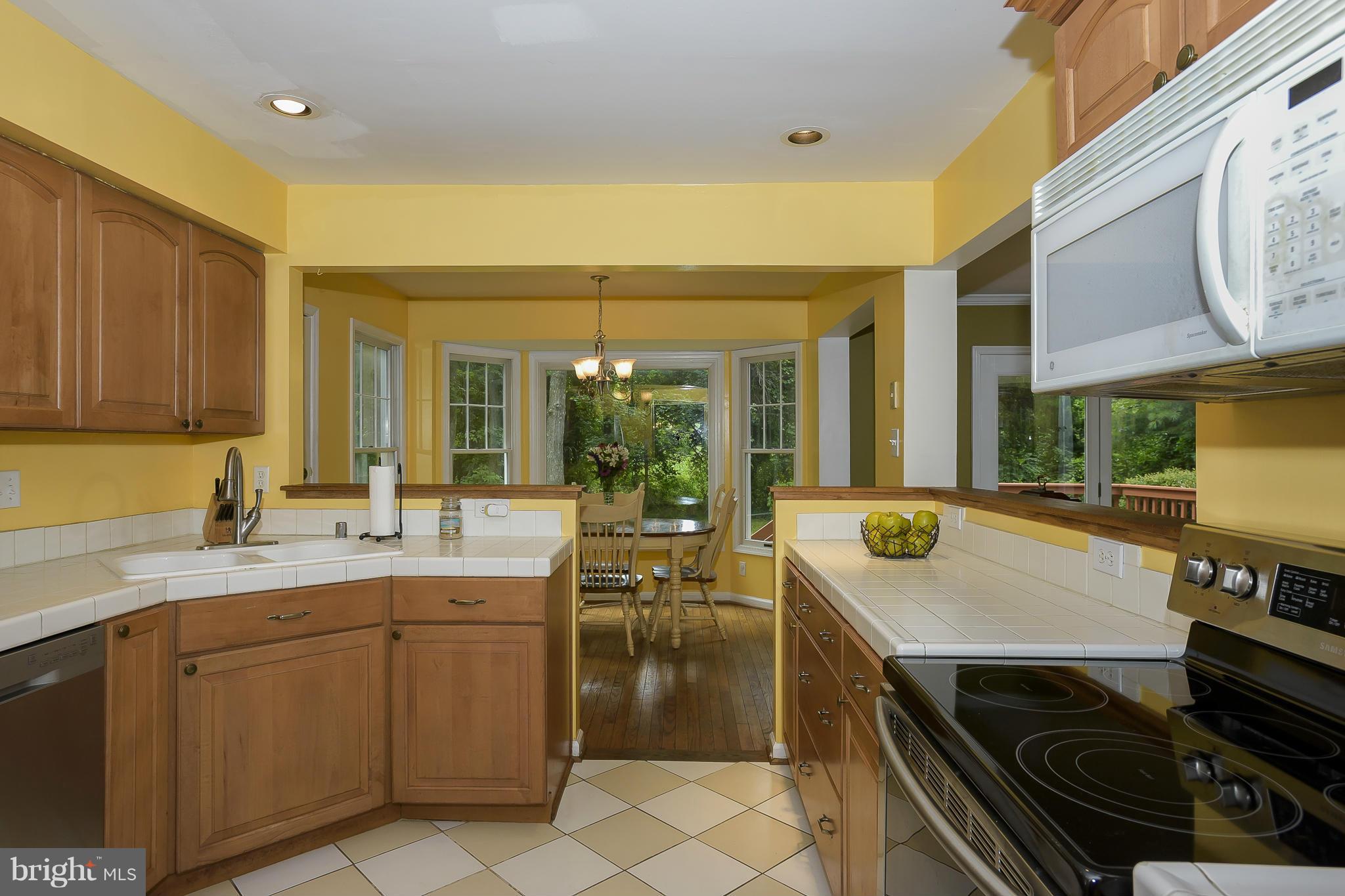 301 Pytchley Run Annapolis, MD 21403 - Photo 10 of 30 Kitchen