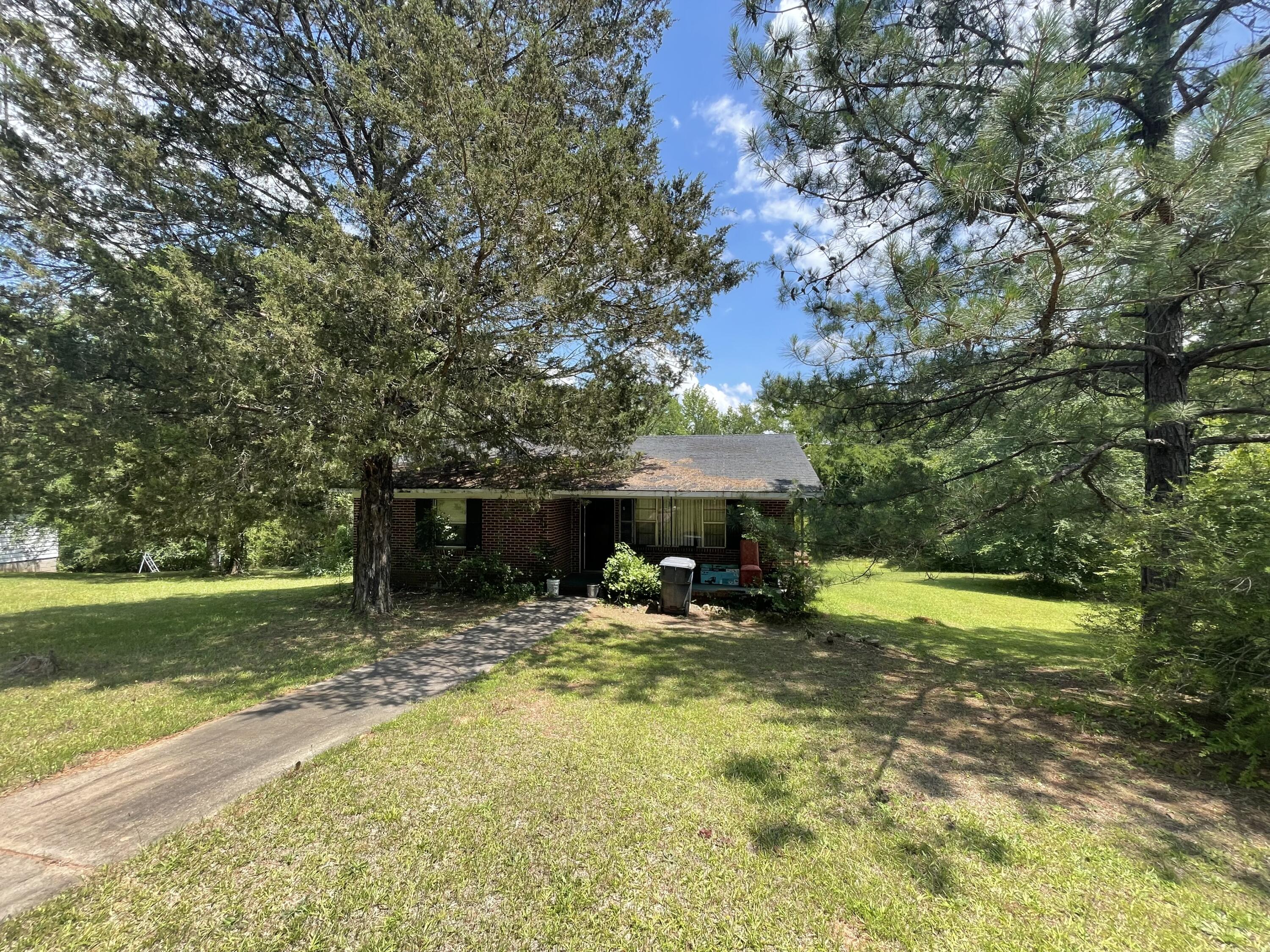 1382 Graball Road Tignall, GA 30668 - Photo 2 of 25 IMG_1610