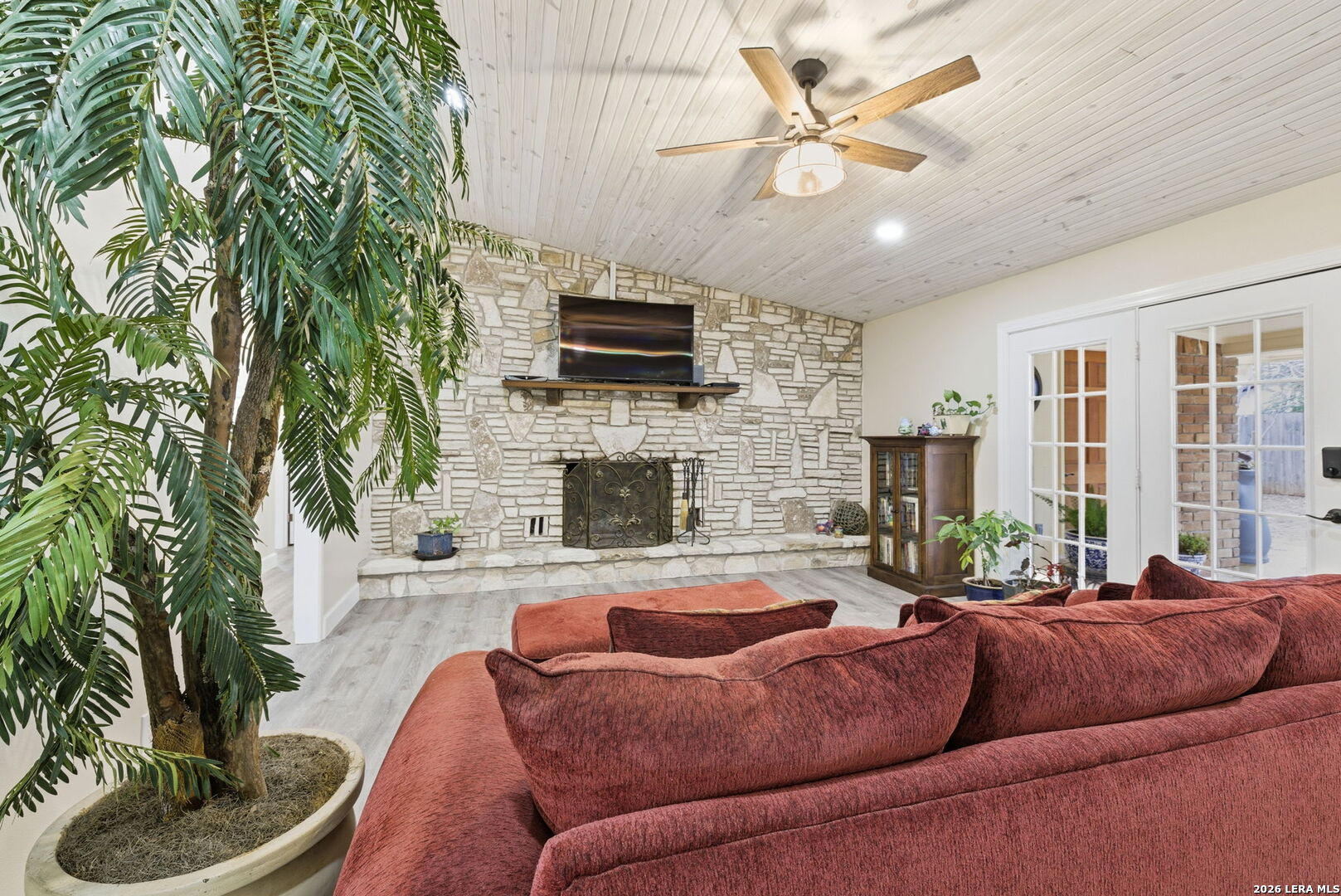 819 Pecan Street Blanco, TX 78606 - Photo 22 of 57