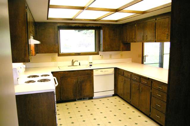 5123 South Dearborn Road Spokane, WA 99223 - Photo 2 of 9 Gallery Image 2