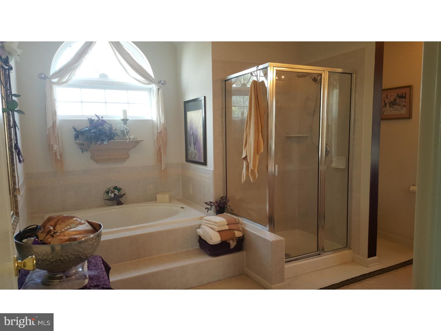 121 Yorktown Road Woolwich Township, NJ 08085 - Photo 19 of 25 Master Bathroom