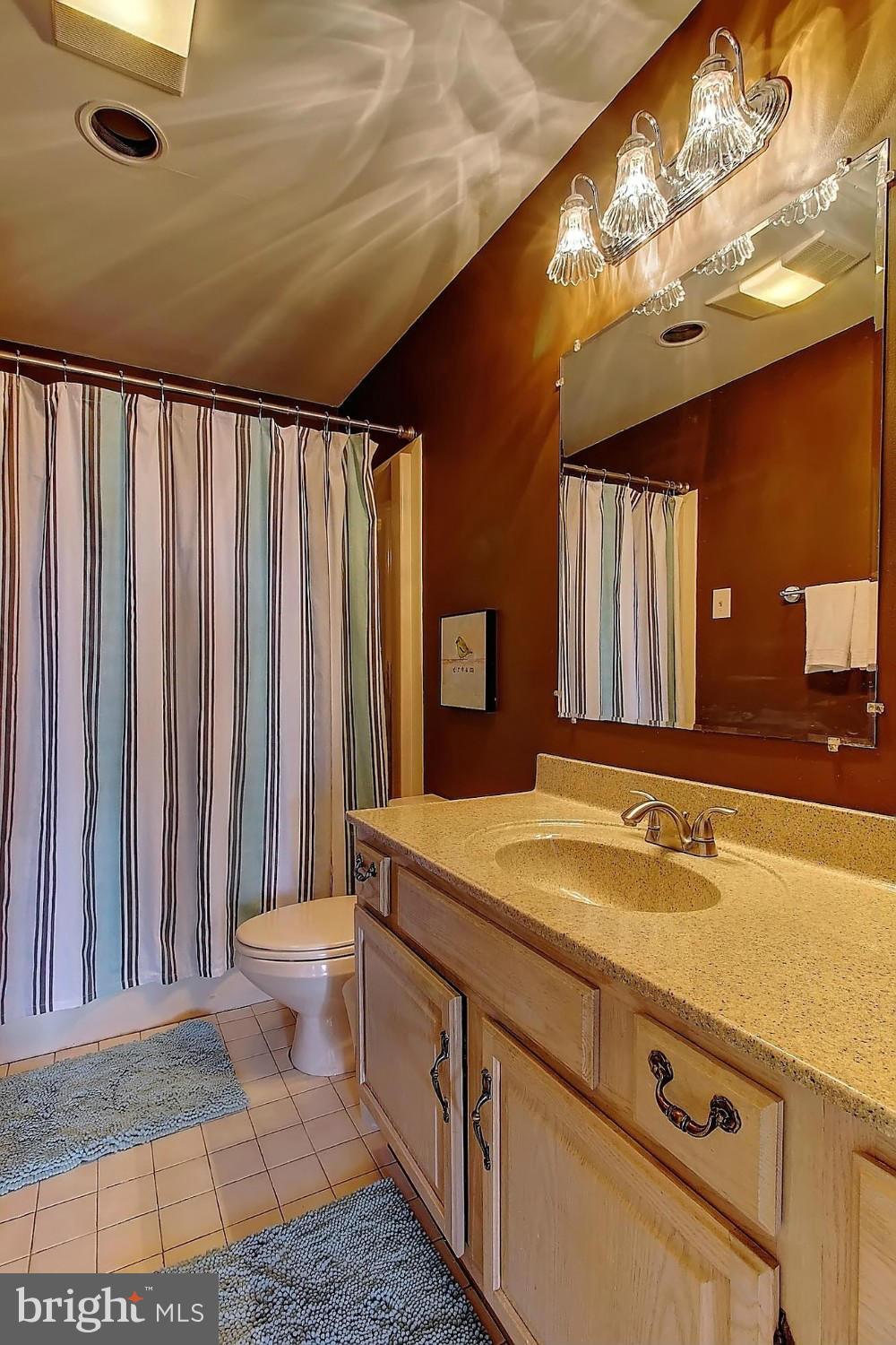 450 Barts Church Road Hanover, PA 17331 - Photo 21 of 30 Bath