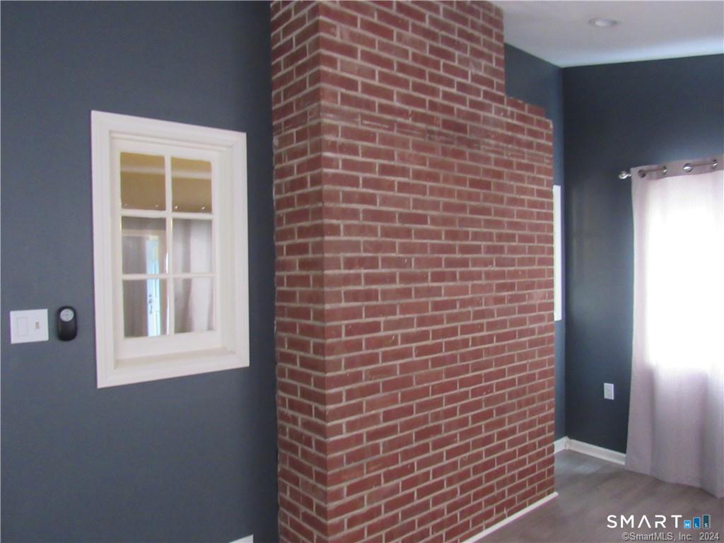 36 Rochford Avenue Hamden, CT 06514 - Photo 14 of 36