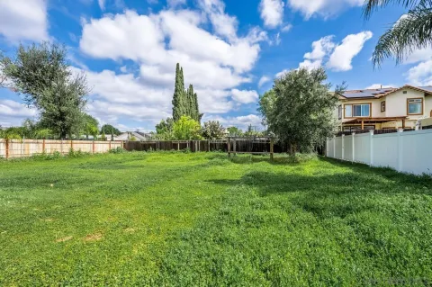 $700,000 | 660 Mills Street, Escondido, CA 92027