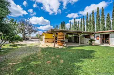 $700,000 | 660 Mills Street, Escondido, CA 92027