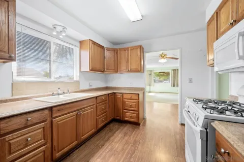 $700,000 | 660 Mills Street, Escondido, CA 92027