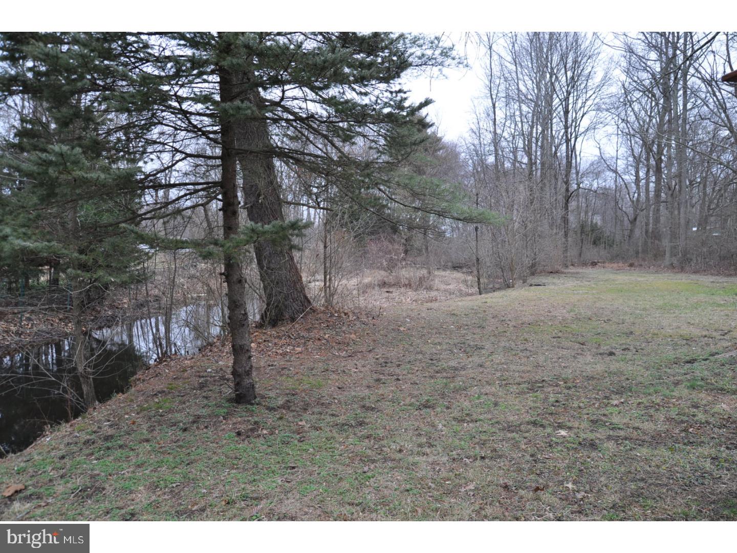 1031 Tuckerton Road Evesham, NJ 08053 - Photo 3 of 23 View in Back