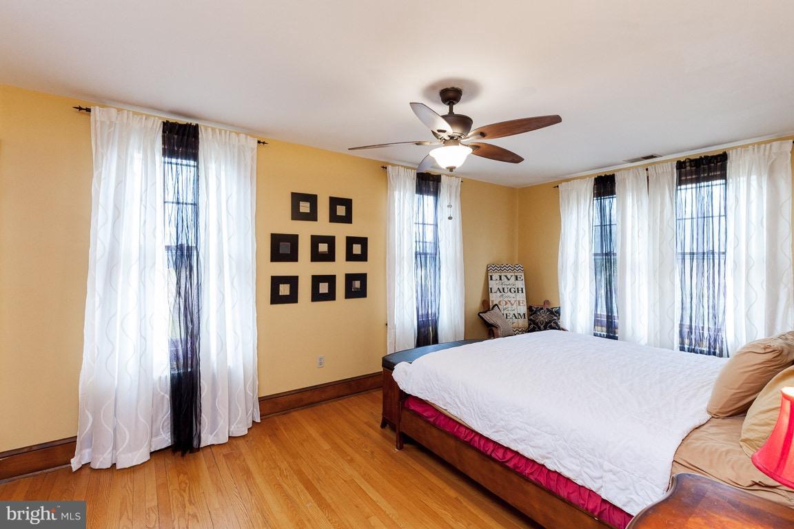 4117 Jones Bridge Road Chevy Chase, MD 20815 - Photo 14 of 29 Bedroom