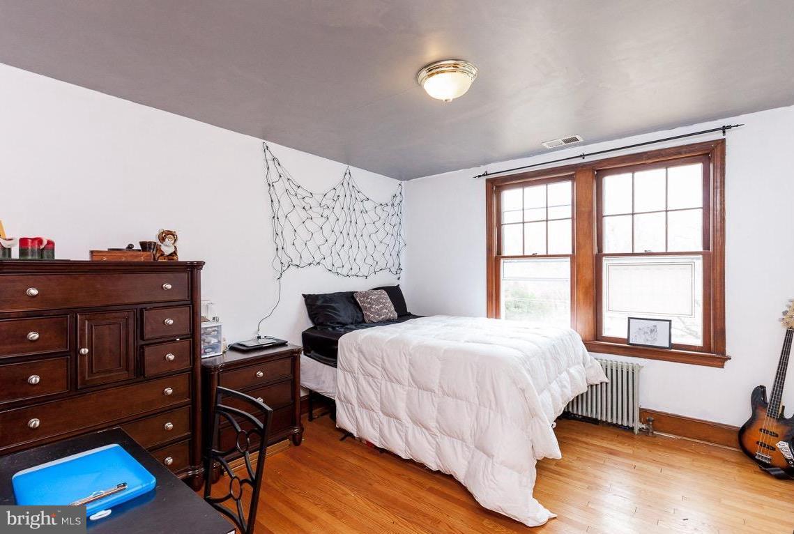 4117 Jones Bridge Road Chevy Chase, MD 20815 - Photo 16 of 29 Bedroom