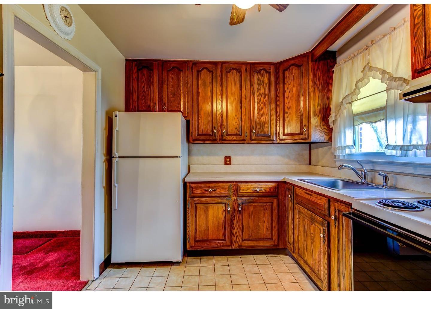 1204 Meadow Road Woodlyn, PA 19094 - Photo 12 of 18 Gallery Image 12