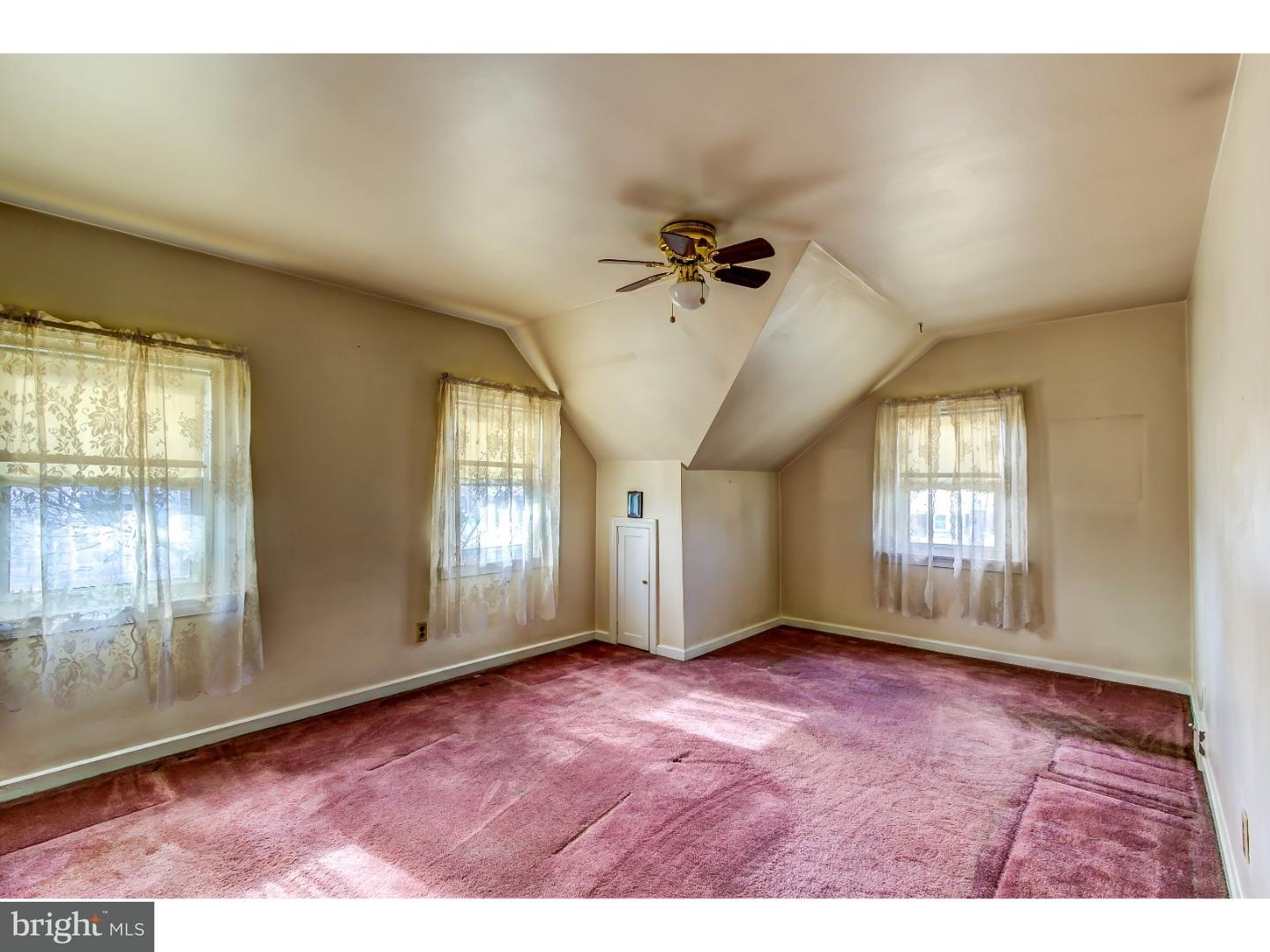 1204 Meadow Road Woodlyn, PA 19094 - Photo 13 of 18 Gallery Image 13