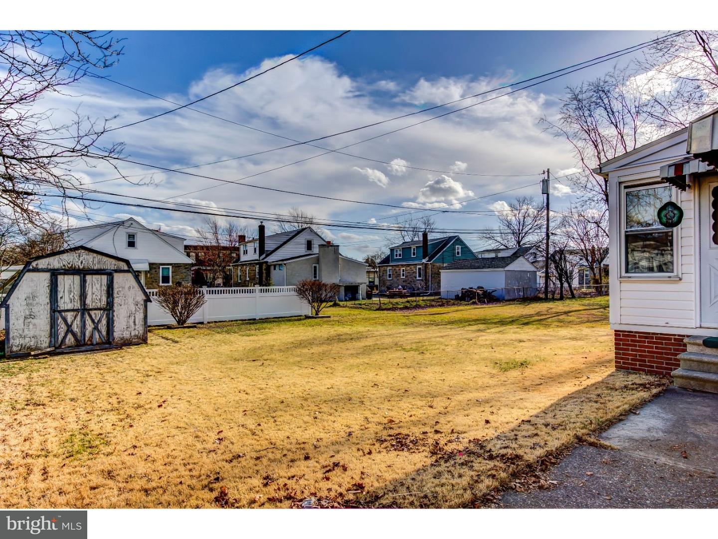 1204 Meadow Road Woodlyn, PA 19094 - Photo 3 of 18 Gallery Image 3