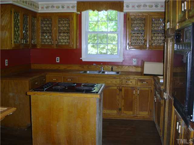 795 Burgess Road Apex, NC 27523 - Photo 2 of 12