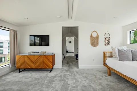 $1,295,000 | 2201 Santa Rosa Street, Austin, TX 78702