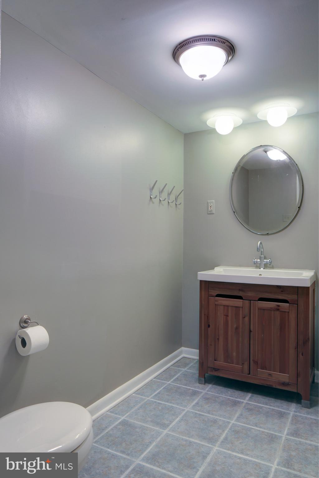 282 Cape St John Road Annapolis, MD 21401 - Photo 12 of 30 Bath