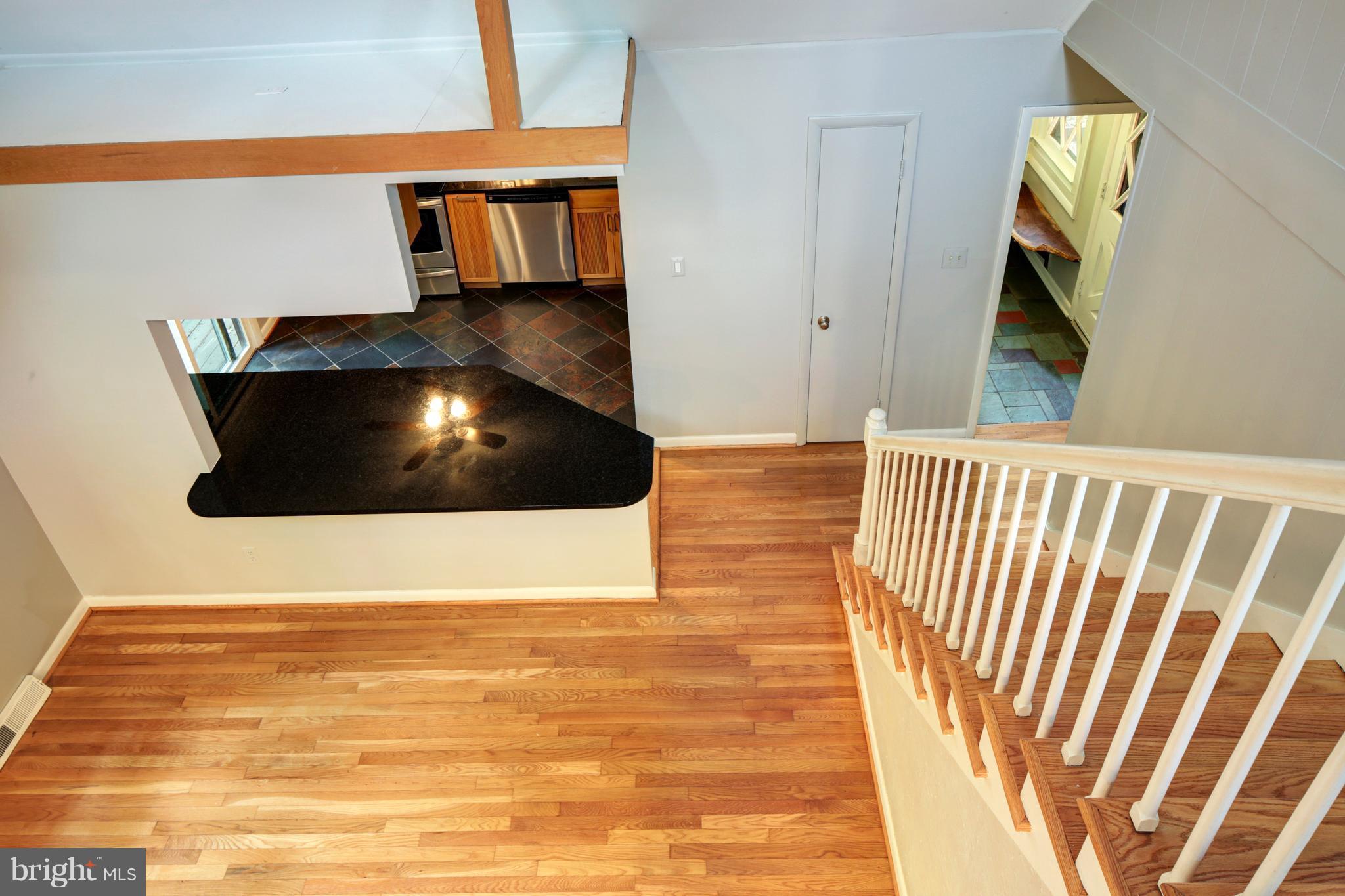 282 Cape St John Road Annapolis, MD 21401 - Photo 17 of 30 Interior (General)
