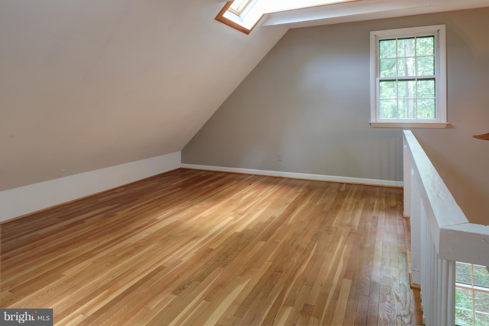 282 Cape St John Road Annapolis, MD 21401 - Photo 19 of 30 Bedroom (Master) loft