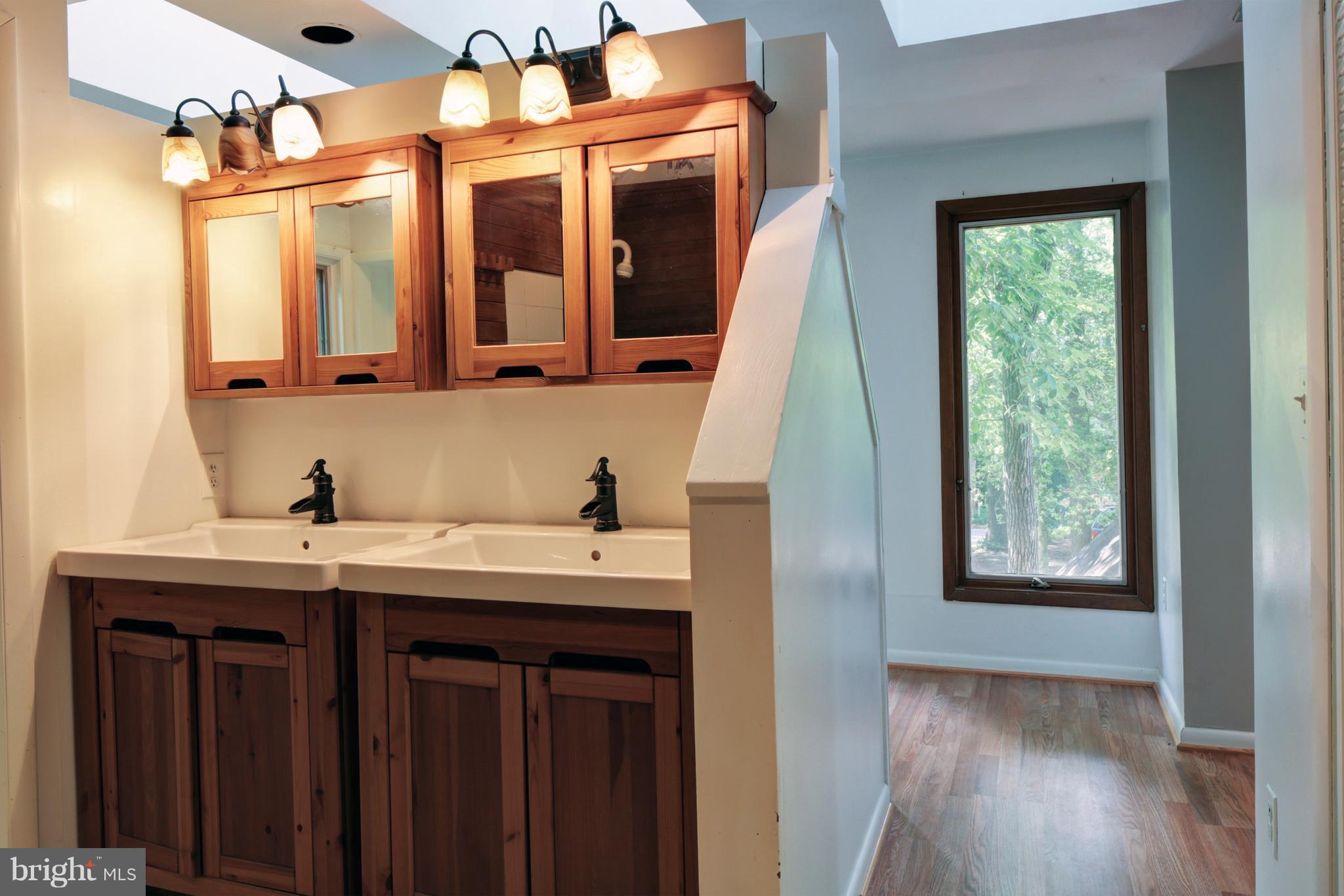 282 Cape St John Road Annapolis, MD 21401 - Photo 22 of 30 Bath (Master)