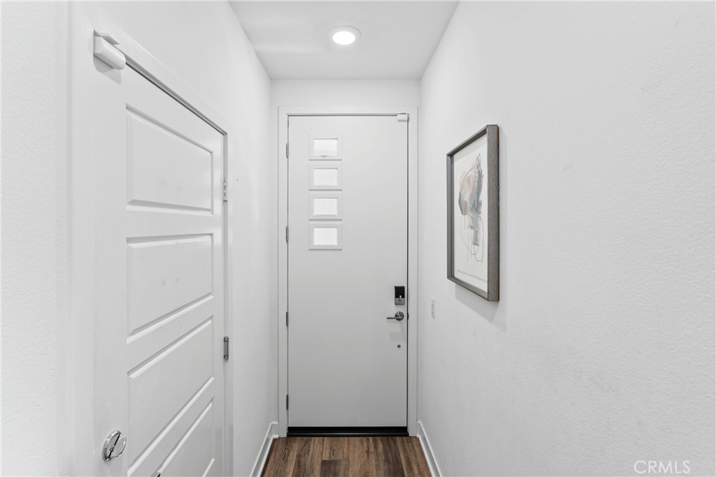 303 Lodestar Tustin, CA 92782 - Photo 5 of 37 a view of a bathroom