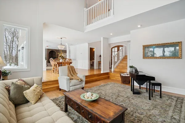 $905,000 | 17490 G-Drive North, Marshall, MI 49068