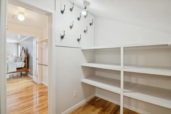 $905,000 | 17490 G-Drive North, Marshall, MI 49068