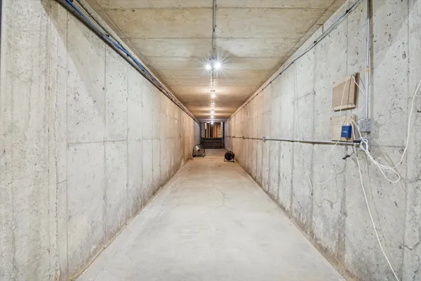 $905,000 | 17490 G-Drive North, Marshall, MI 49068