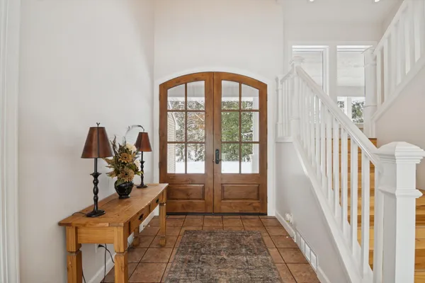 $905,000 | 17490 G-Drive North, Marshall, MI 49068