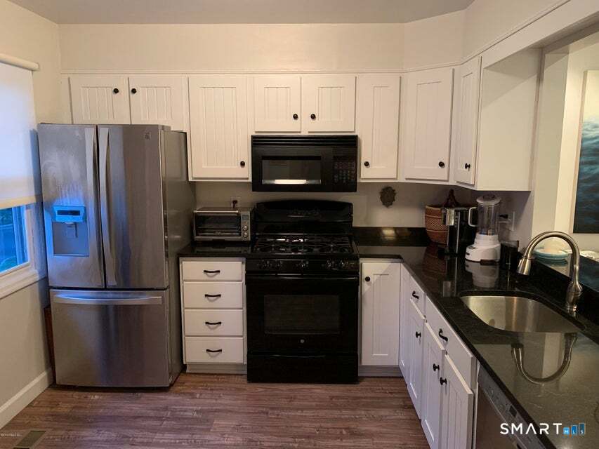 213 River Rd Extension, Unit 1 Greenwich, CT 06807 - Photo 8 of 15