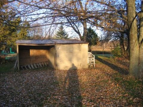 7551 South Brockway Road Yale, MI 48097 - Photo 5 of 6 174644-4.JPG