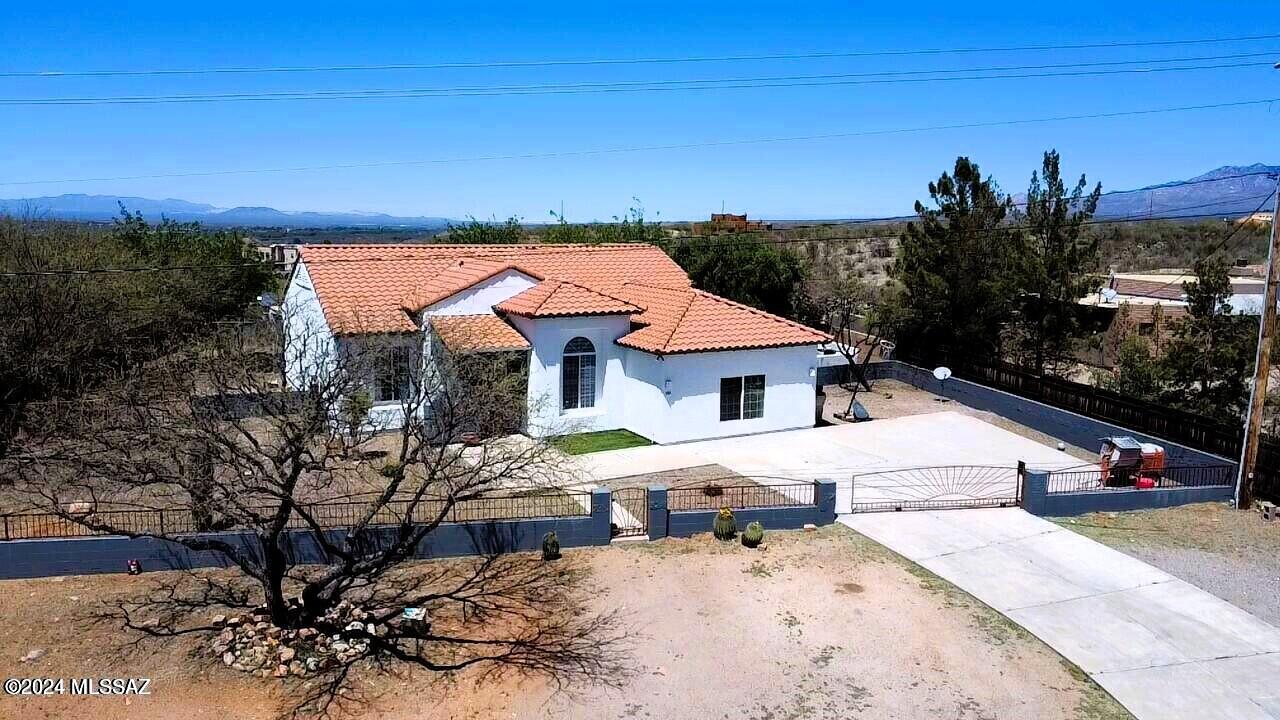 57 Avenida De Las Naciones Rio Rico, AZ 85648 - Photo 1 of 33 Gallery Image 1
