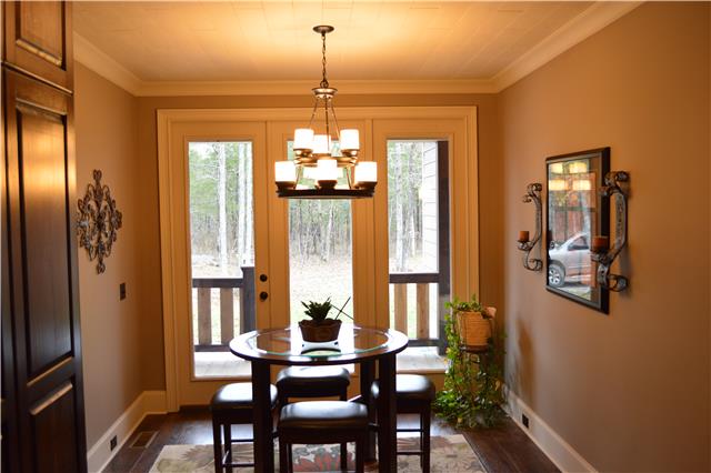 1065 Robin Hood Road Lewisburg, TN 37091 - Photo 3 of 19 Entry to eat-in kitchen