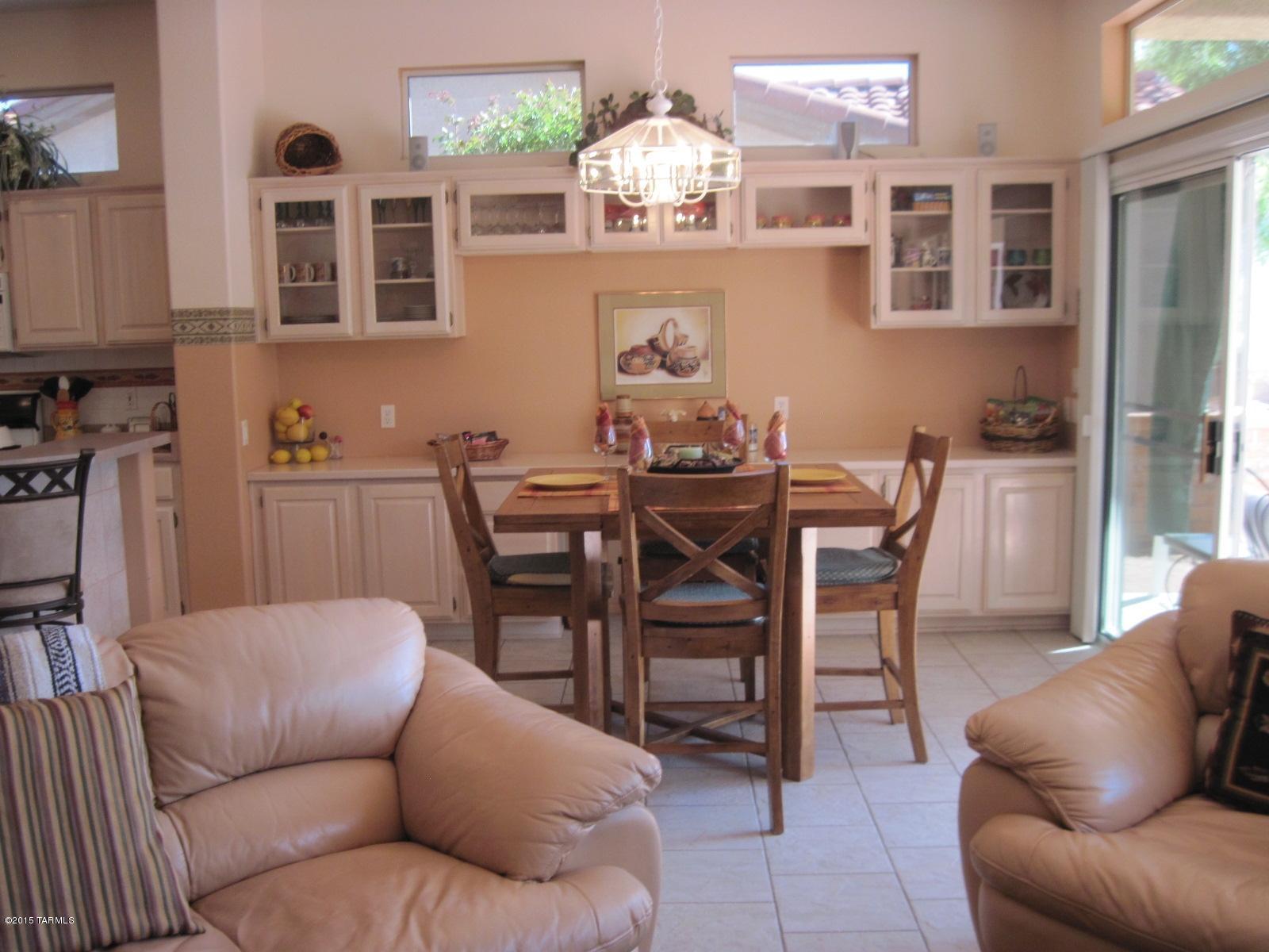 13673 North Pima Spring Way Oro Valley, AZ 85755 - Photo 19 of 40