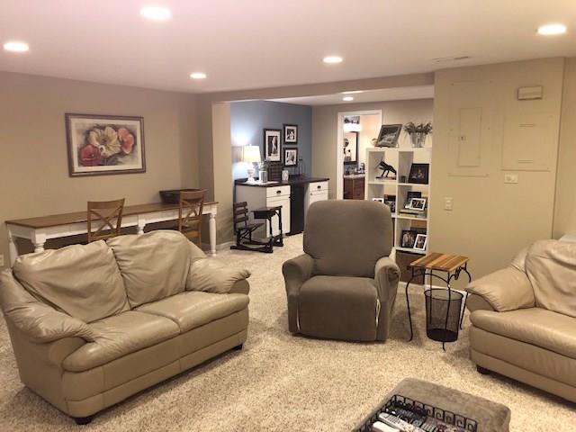 4355 Washington Street Columbus, IN 47203 - Photo 28 of 48 Gallery Image 28