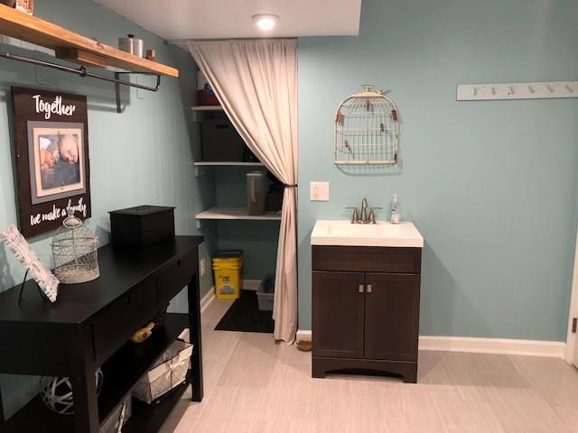 4355 Washington Street Columbus, IN 47203 - Photo 34 of 48 Gallery Image 34