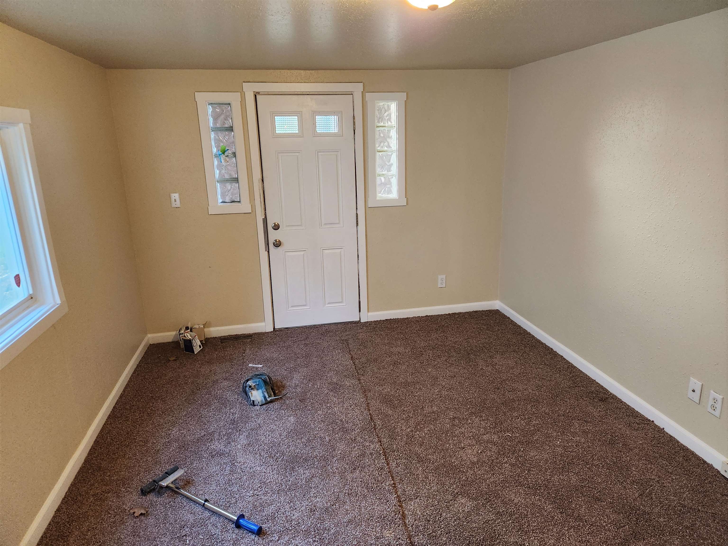 6006 North Calispel Street Spokane, WA 99205 - Photo 2 of 14 Gallery Image 2