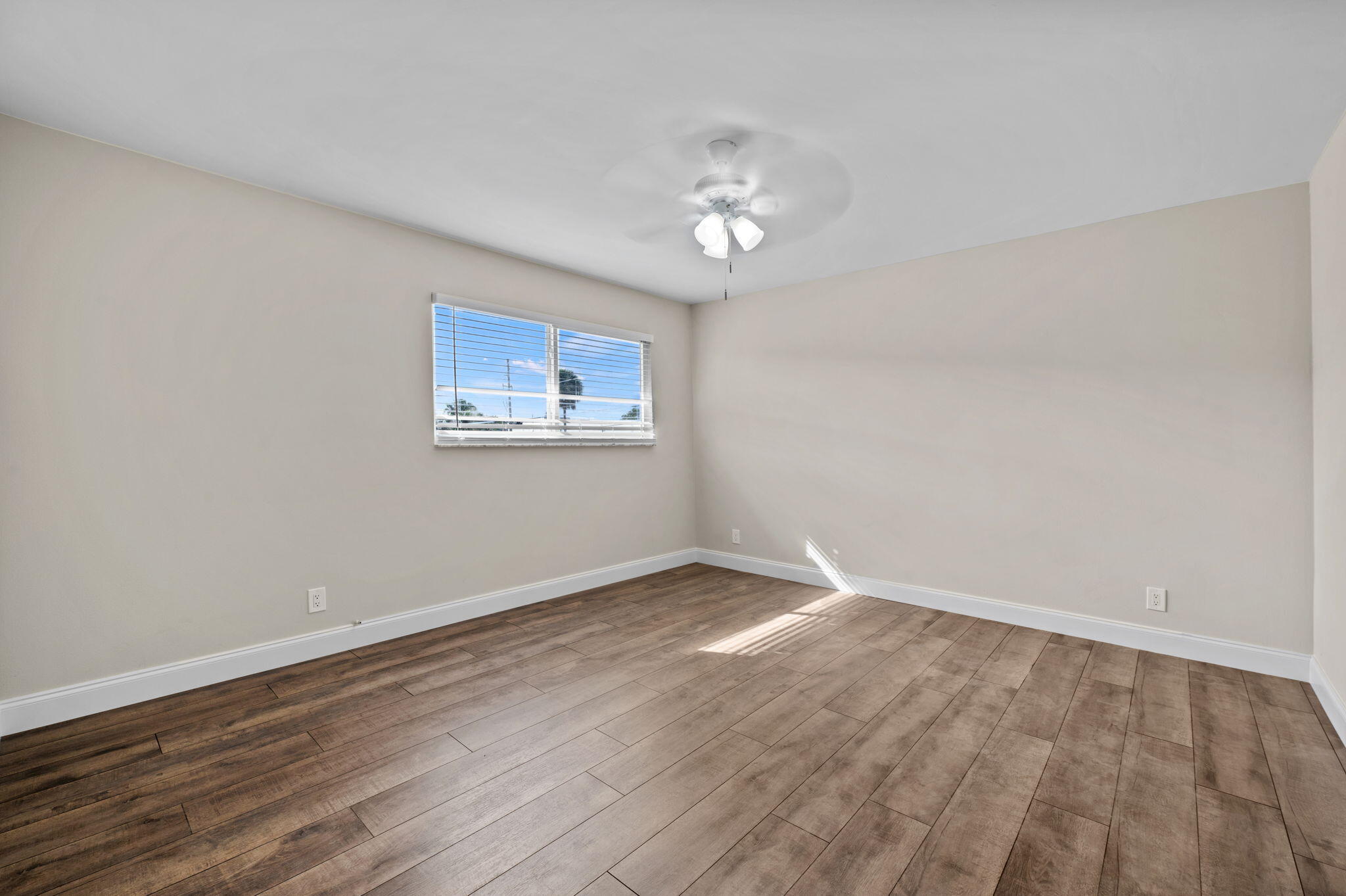 1600 Northwest 15th Avenue, Unit 8 Boca Raton, FL 33486 - Photo 17 of 23 25-web-or-mls-1600-nw-15th-ave-8