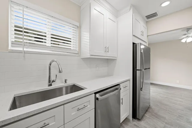$2,200 | 1600 Northwest 15th Avenue, Unit 8, Boca Raton, FL 33486