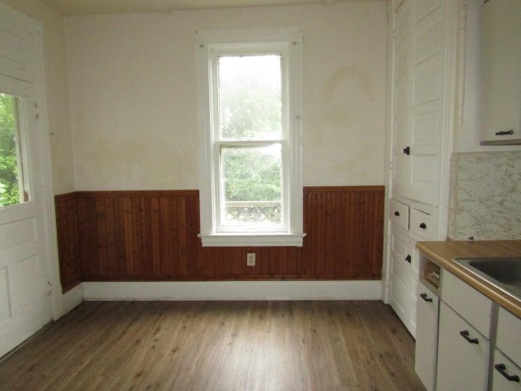 223 Second Street North Jeannette, PA 15644 - Photo 14 of 23