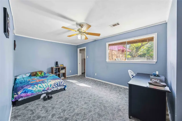 $270,000 | 17626 Wild Oak Drive, Houston, TX 77090