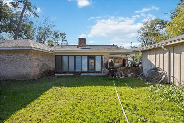 $270,000 | 17626 Wild Oak Drive, Houston, TX 77090