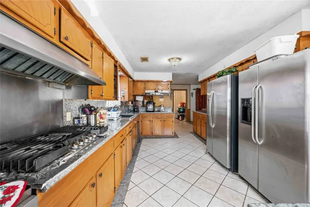 $270,000 | 17626 Wild Oak Drive, Houston, TX 77090