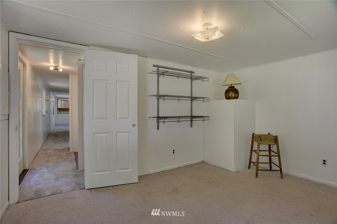 390 Arcadia Road West Port Townsend, WA 98368 - Photo 15 of 25 Gallery Image 15