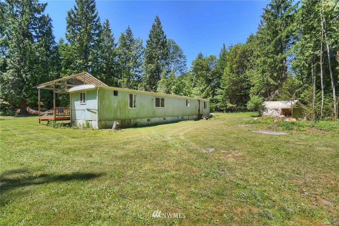 390 Arcadia Road West Port Townsend, WA 98368 - Photo 17 of 25 Gallery Image 17