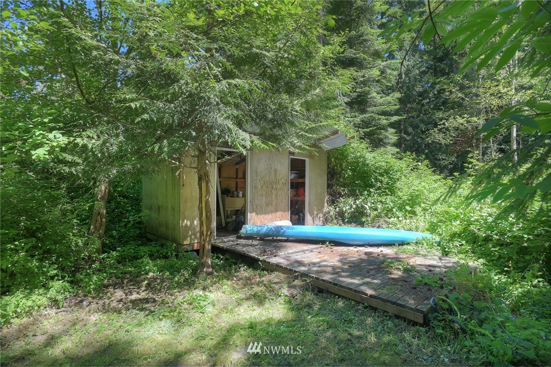 390 Arcadia Road West Port Townsend, WA 98368 - Photo 20 of 25 Gallery Image 20