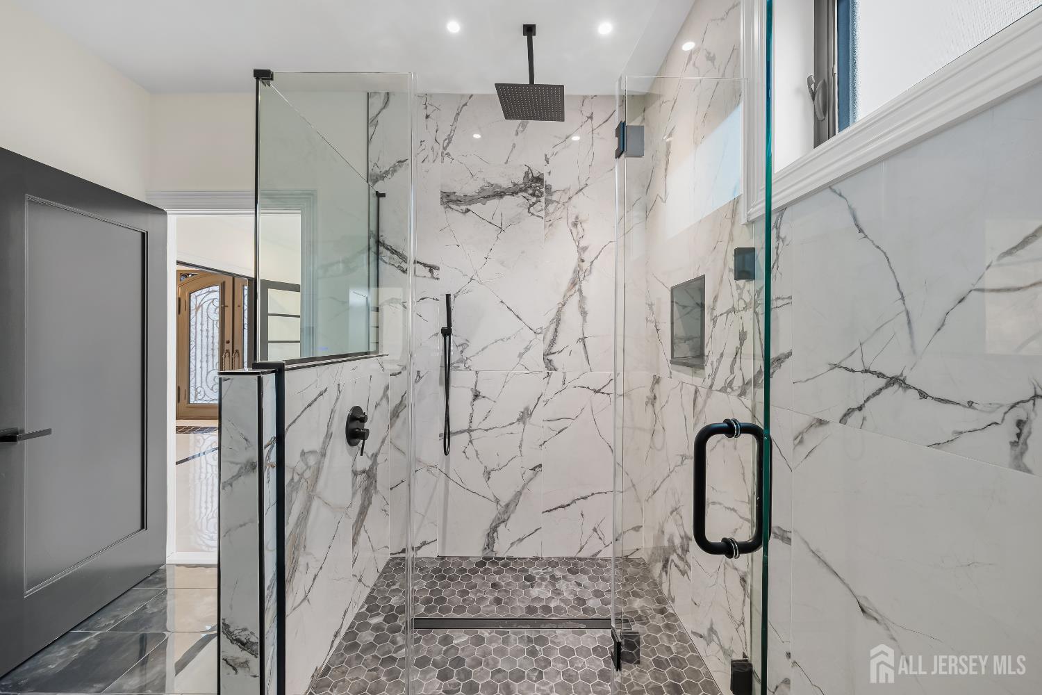 6 Knollwood Road Edison, NJ 08817 - Photo 13 of 44